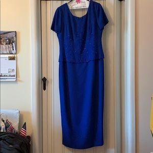 R&M Richards Formal dress. Royal Blue Size 14